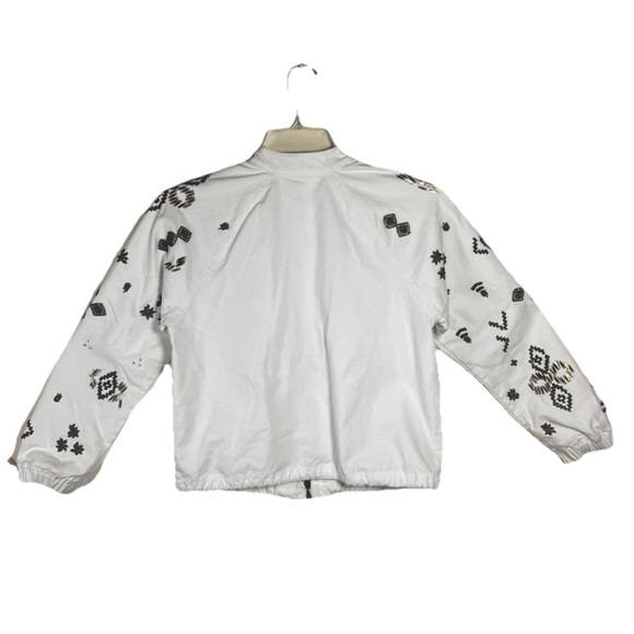 Chico’s Size 0 (Size Sm) White Zip Up Southwestern Aztec Beaded Women’s Jacket - Picture 3 of 7